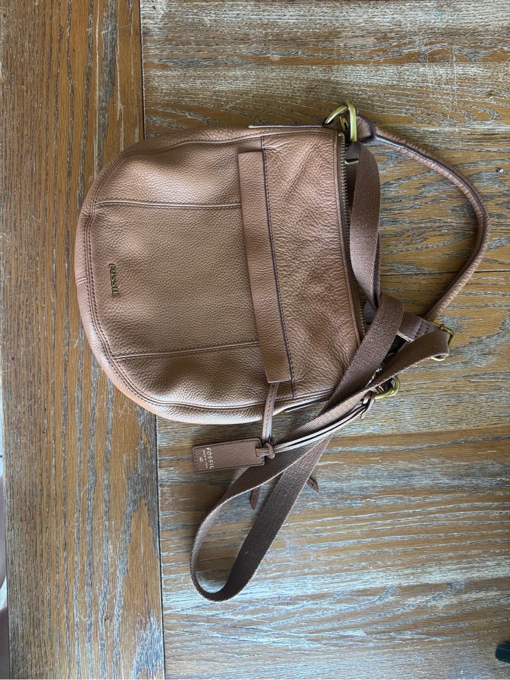 Fossil Pebbled Leather Crossbody Bag in Tan